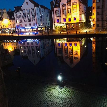 Vibrant Apartment At The Shore In Leith Edinburgh Luaran gambar